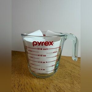 Pyrex Prepware 2-Cup Glass Measuring Cup Made In The USA